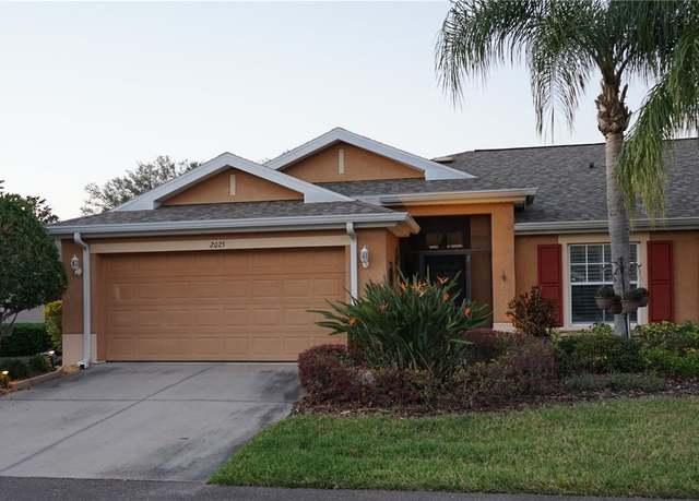 Property at 2025 Grantham Greens Dr #52, Sun City Center, FL 33573, 2 beds, 2 baths