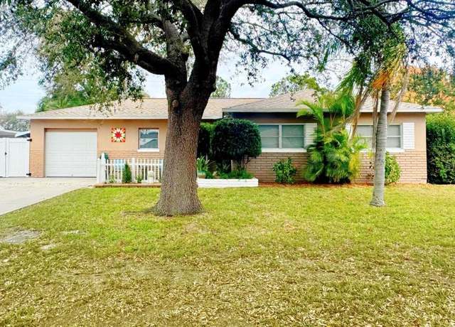 Property at 6315 25th Ave N, St Petersburg, FL 33710, 4 beds, 2 baths