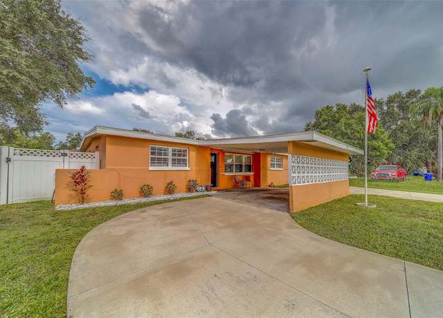 Property at 9664 Groveland St, Seminole, FL 33772, 3 beds, 2 baths