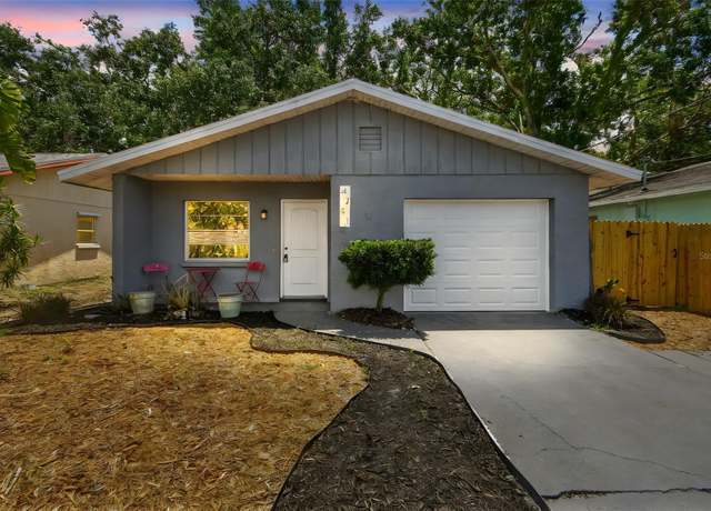 Property at 4741 Watkins Ave, Sarasota, FL 34233, 2 beds, 2 baths