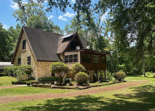 Property at 8910 County Road 225, Gainesville, FL 32609, 5 beds, 3 baths