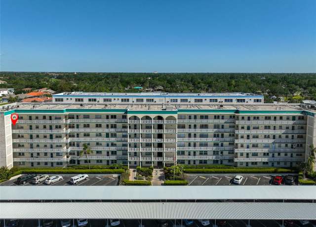 Property at 2960 59th St S #615, Gulfport, FL 33707, 2 beds, 2 baths
