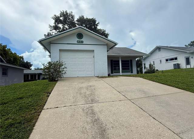 Property at 8121 Casuarina Dr, Port Richey, FL 34668, 2 beds, 2 baths