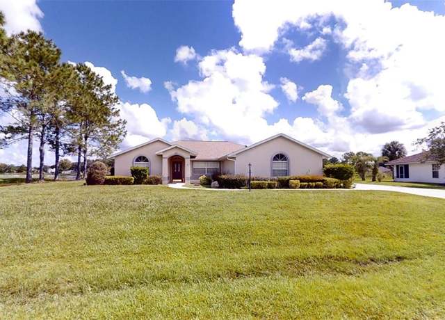 Property at 7 Hickory Loop, Ocala, FL 34472, 3 beds, 2 baths