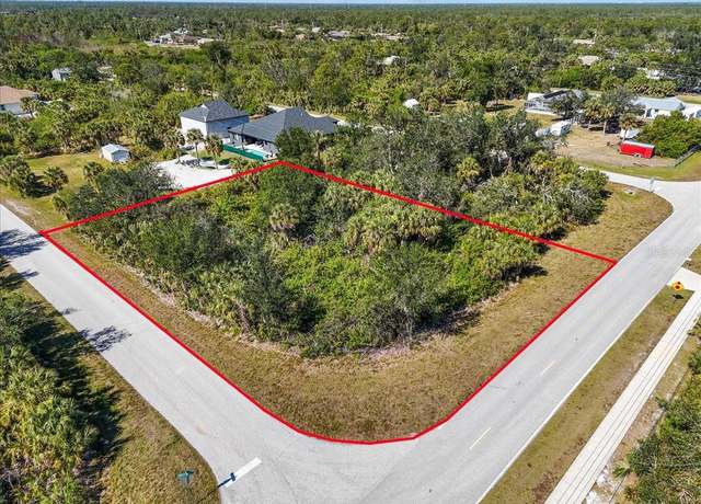 Property at 6141 Spinnaker Blvd, Englewood, FL 34224