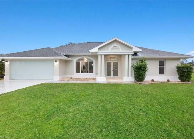 Property at 2531 Pebble Creek Pl, Port Charlotte, FL 33948, 4 beds, 2 baths