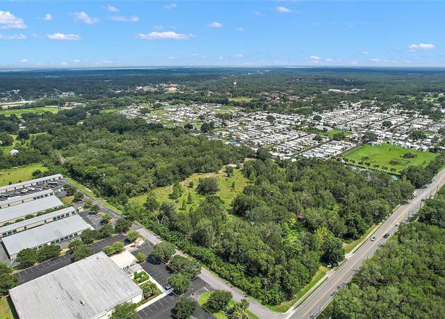 Property at 451 Rolling Acres Rd, Lady Lake, FL 32159