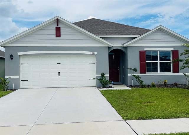 Property at 811 Turner Ln, Winter Haven, FL 33881, 3 beds, 2 baths