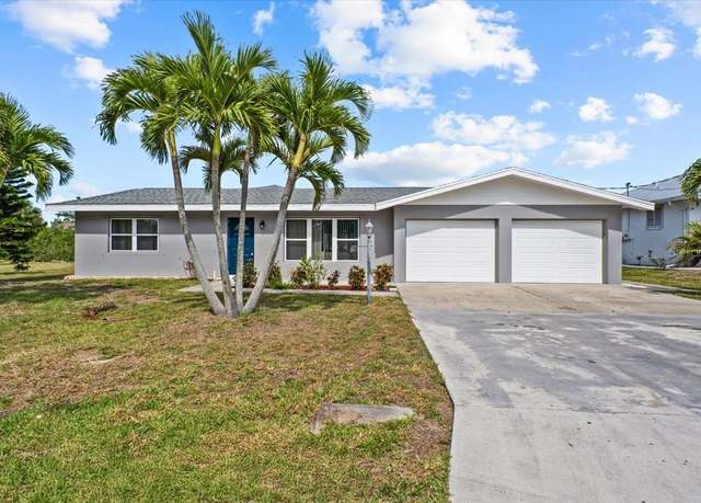 Property at 4210 Palm Dr, Punta Gorda, FL 33950, 2 beds, 3 baths