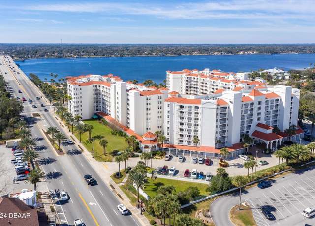 Property at 1 John Anderson Dr #1070, Ormond Beach, FL 32176, 2 beds, 2.5 baths