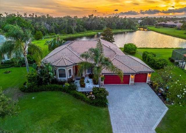 Property at 312 148th Ct NE, Bradenton, FL 34212, 4 beds, 3 baths