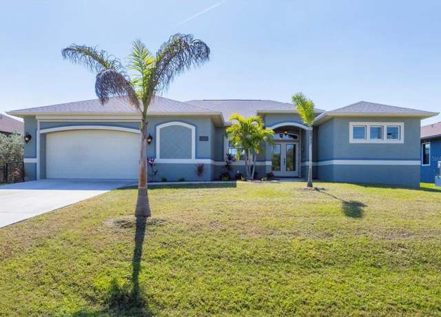 Property at 15610 Seafoam Cir, Port Charlotte, FL 33981, 3 beds, 2.5 baths