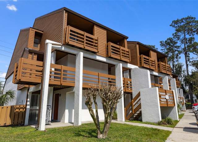 Property at 1614 SW 16th St #1614, Gainesville, FL 32608, 2 beds, 1.5 baths