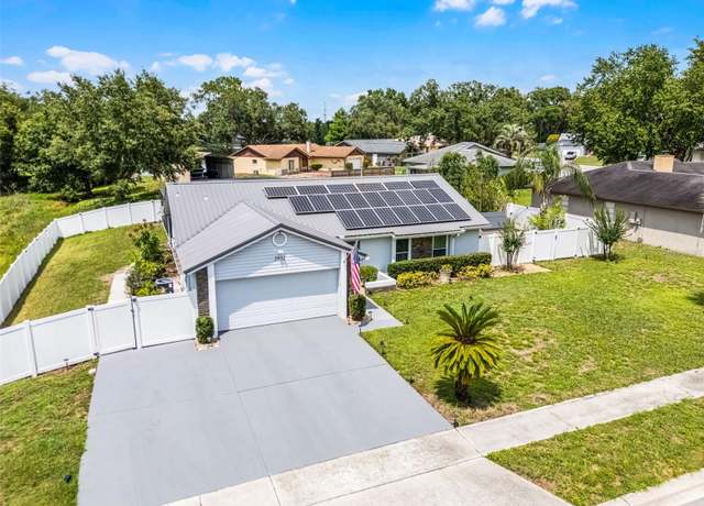 Property at 2832 Buccaneer Dr, Winter Park, FL 32792, 3 beds, 2 baths