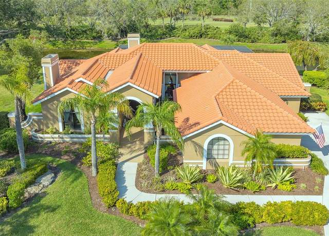 Property at 4221 Escondito Cir, Sarasota, FL 34238, 3 beds, 2.5 baths