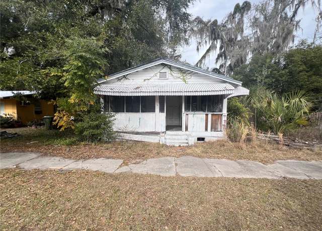 Property at 708 Madison St, Palatka, FL 32177, 2 beds, 1 bath