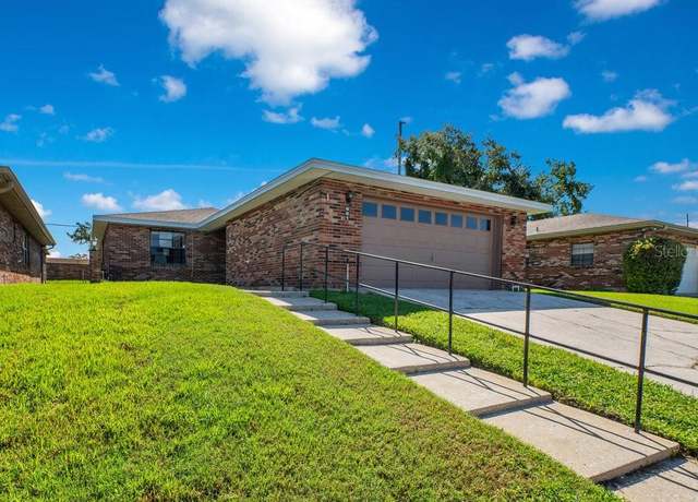 Property at 661 Lake Carolyn Cir, Lakeland, FL 33813, 3 beds, 2 baths