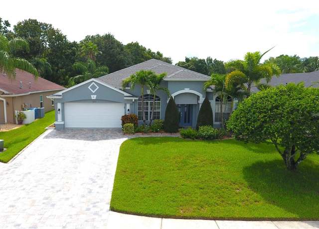 Property at 1842 Ridgelake Ct, Wesley Chapel, FL 33543, 3 beds, 2 baths