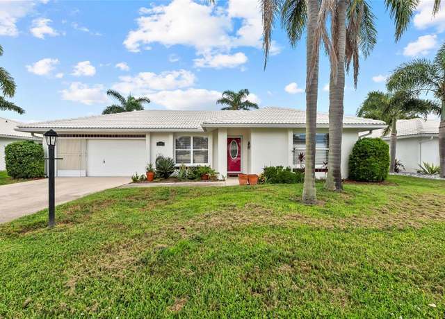 Property at 3994 Lakewood Ave, Bradenton, FL 34208, 3 beds, 2 baths
