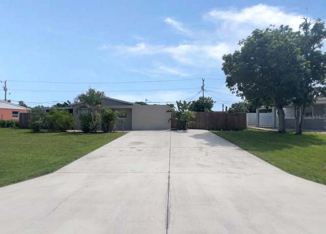 Property at 14 Abaco St, Lehigh Acres, FL 33936, 3 beds, 2 baths
