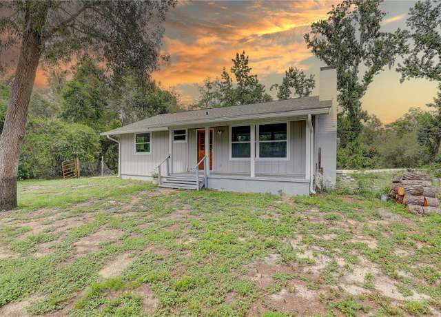 Property at 5290 Cyril Dr, Dade City, FL 33523, 4 beds, 3 baths
