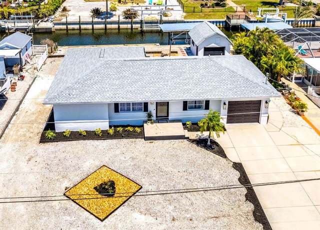 Property at 1046 Lee St, Englewood, FL 34224, 2 beds, 2 baths