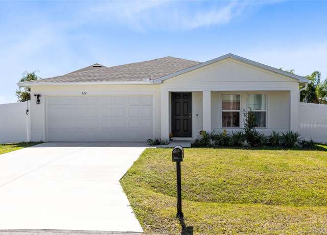 Property at 624 Mercado Ct, Kissimmee, FL 34758, 4 beds, 2 baths