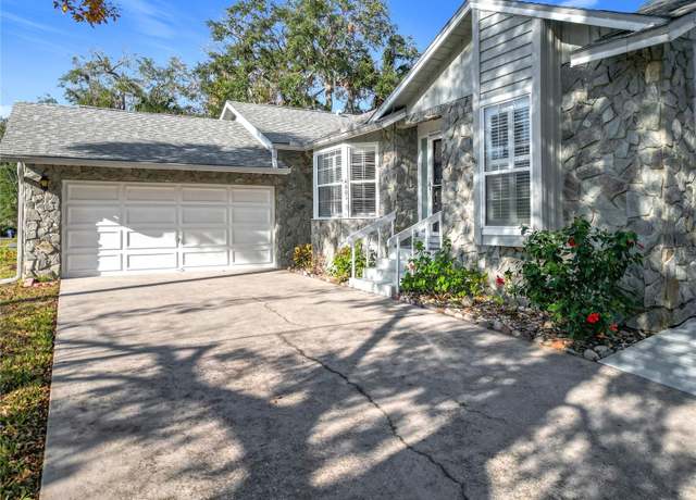 Property at 4601 S Gator Loop, Homosassa, FL 34448, 3 beds, 2 baths