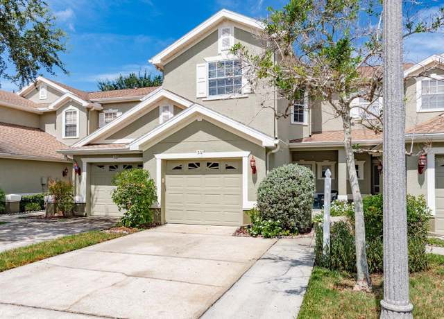 Property at 511 Spring Lake Cir, Tarpon Springs, FL 34688, 3 beds, 2.5 baths