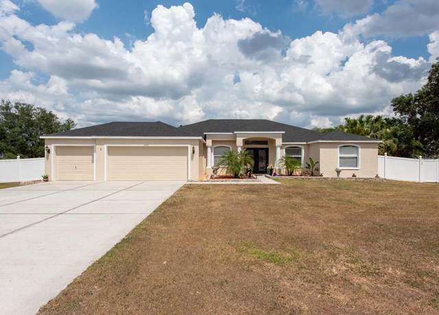 Property at 1521 Avondale Ridge Dr, Plant City, FL 33567, 4 beds, 3 baths