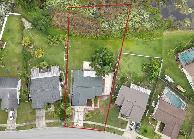 Property at 1717 Osprey Ln, Lutz, FL 33549, 3 beds, 2 baths