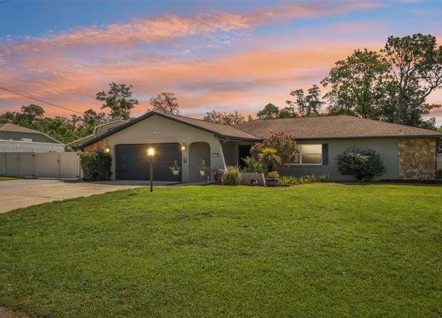 Property at 4024 Benchmark Trl, Brooksville, FL 34604, 3 beds, 2 baths