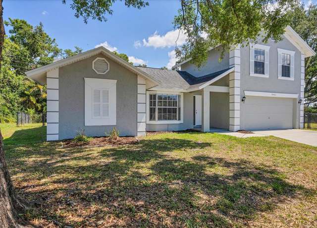 Property at 5642 29th Street Cir E, Bradenton, FL 34203, 3 beds, 2.5 baths