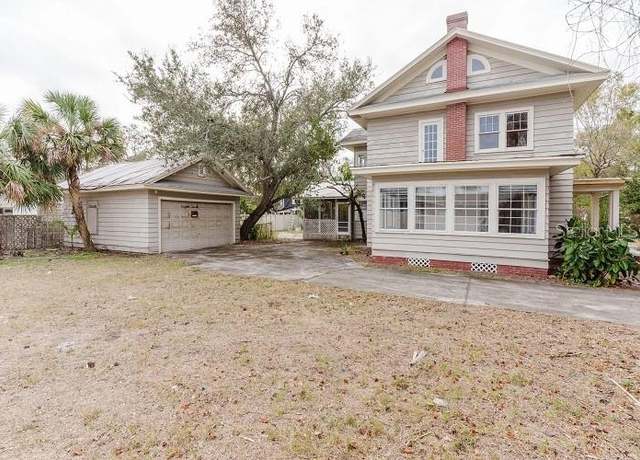 Property at 8226 36th Ave N, St Petersburg, FL 33710, 3 beds, 3.5 baths