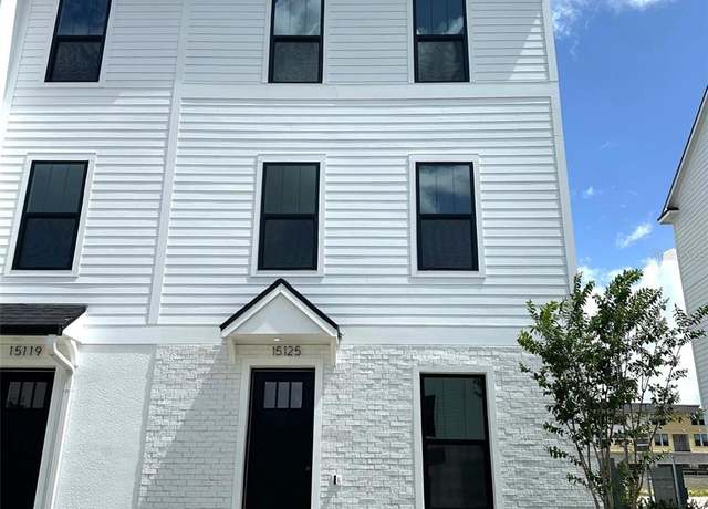 Property at 15125 Grove Lake Dr, Winter Garden, FL 34787, 3 beds, 2.5 baths