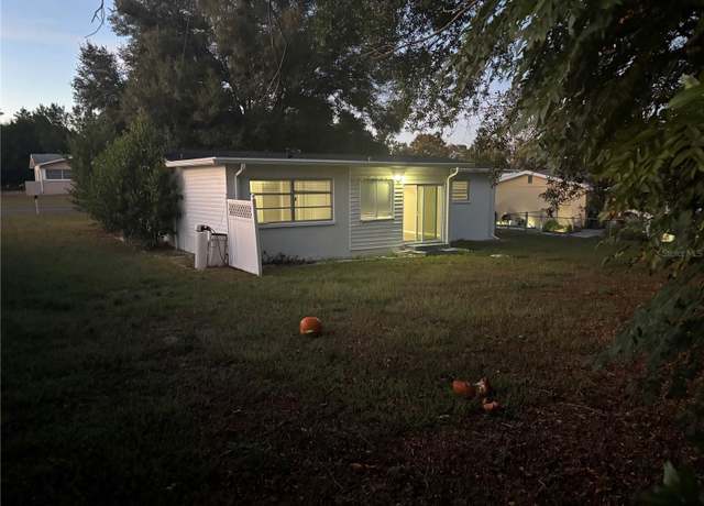 Property at 17 S Jefferson St, Beverly Hills, FL 34465, 3 beds, 2 baths