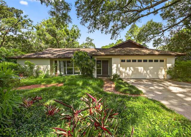 Property at 524 Garrard Dr, Temple Terrace, FL 33617, 5 beds, 3 baths