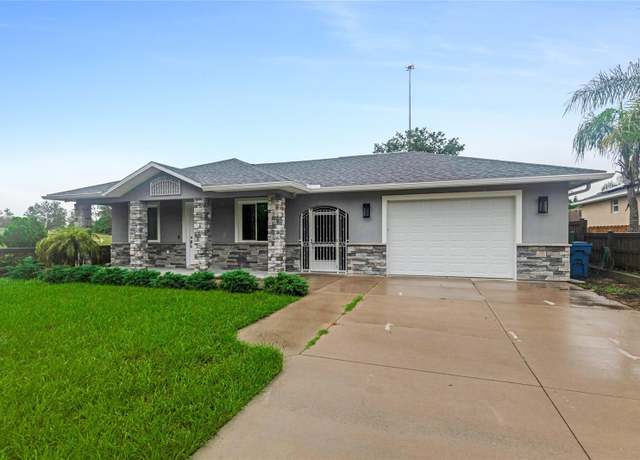 Property at 2010 Forest Ave, Daytona Beach, FL 32119, 3 beds, 2.5 baths