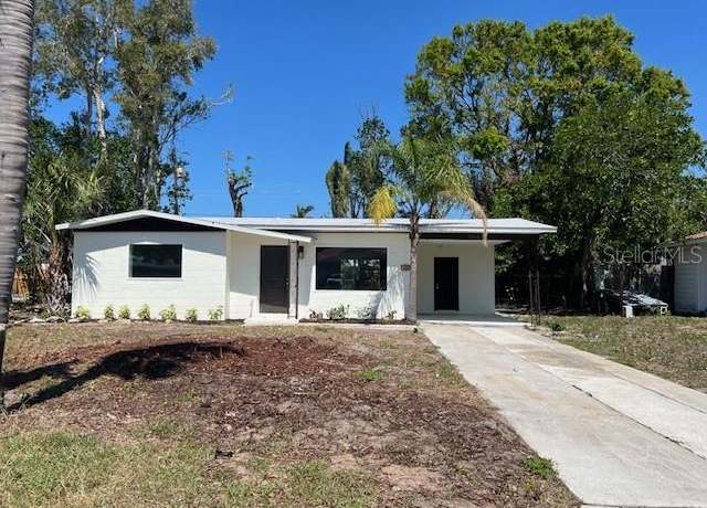 Property at 2404 Lehigh Ave, Bradenton, FL 34207, 2 beds, 1 bath