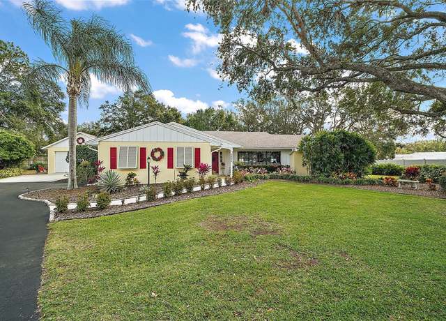 Property at 1281 Gray Ct, Eustis, FL 32726, 3 beds, 2 baths
