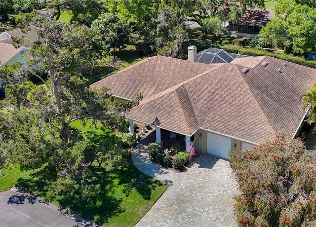 Property at 12010 Hardaman Pl, Tampa, FL 33618, 3 beds, 3.5 baths