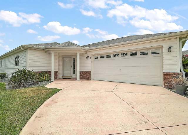 Property at 8639 SE 141st Pl, Summerfield, FL 34491, 2 beds, 2 baths