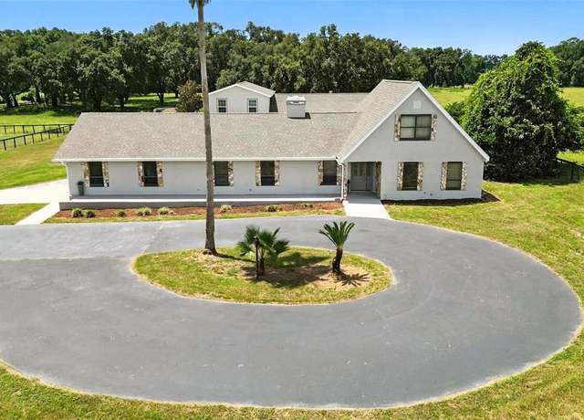 Property at 1960 SE 150th St, Summerfield, FL 34491, 4 beds, 4.5 baths