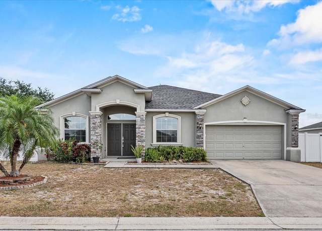 Property at 491 Majestic Gardens Blvd, Winter Haven, FL 33880, 5 beds, 2 baths