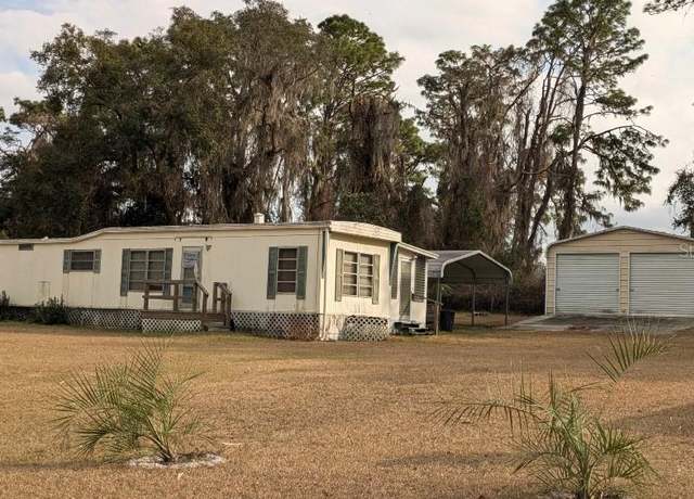 Property at 4592 E Amherst St, Hernando, FL 34442, 2 beds, 1 bath