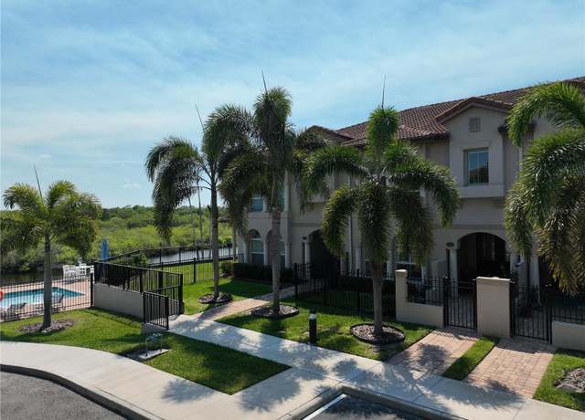 Property at 2290 Enjoya Ln, Melbourne, FL 32901, 3 beds, 2.5 baths