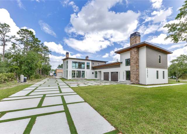Property at 19925 Quinella St, Orlando, FL 32833, 5 beds, 5 baths