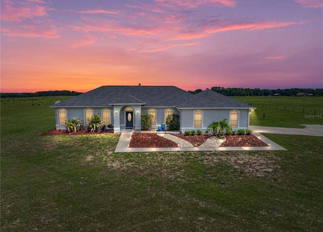 Property at 30017 Johnston Rd, Dade City, FL 33523, 5 beds, 3 baths