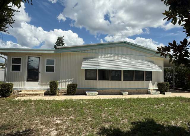 Property at 1440 Nassau Cir, Tavares, FL 32778, 2 beds, 2 baths