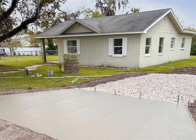 Property at 203 Glenwood Dr, Lakeland, FL 33805, 3 beds, 1 bath